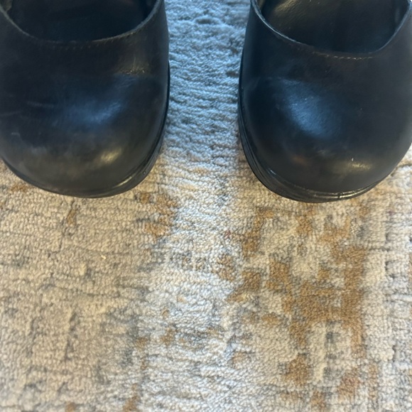 Cute Boc Born shoes! - Picture 6 of 8